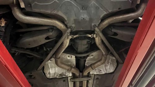 Mercedes SL600: First production car to break 700 pound-feet