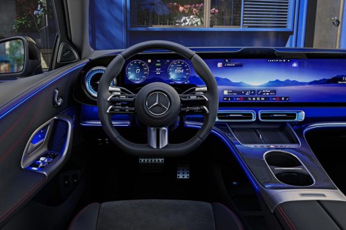Mercedes, El esperado Mercedes Clase C eléctrico descubre su interior