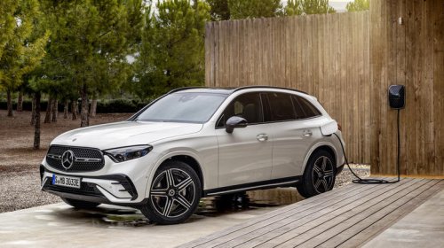 Polestar, Plug-in hybrids 'are the worst of both worlds' and 'fast becoming irrelevant,' Polestar boss claims