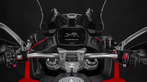 The V-twin that feels smooth, stable, and built for distance