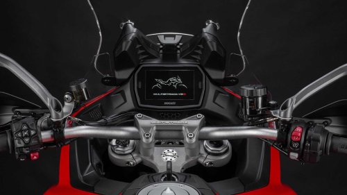 The V-twin that feels smooth, stable, and built for distance