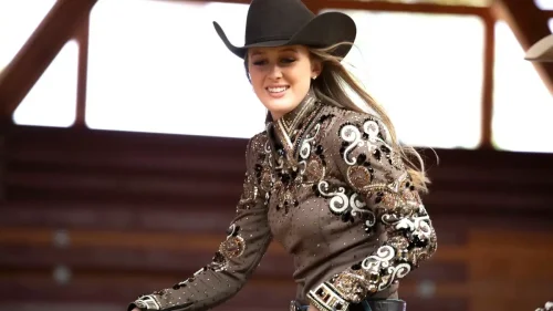 Gina Schumacher, la hípica como vía de escape