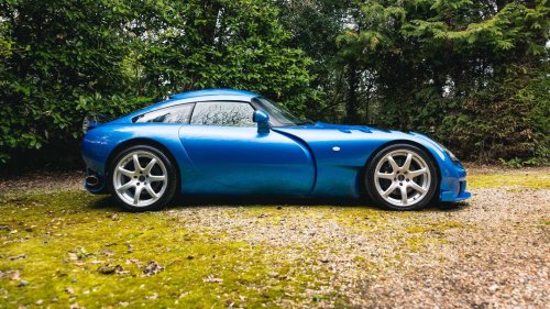 TVR, TVR Sagaris: 400-HP British sports car with no electronic aids