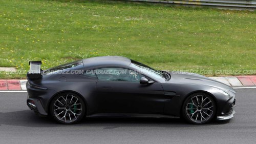 Why the heck does this Aston Martin prototype have 8 tailpipes?