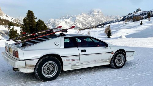 Lotus Esprit V8: The forgotten supercar that beat the 911 Turbo