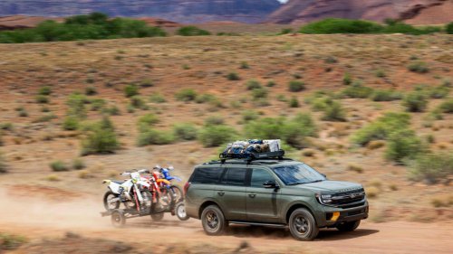 SUVs that can tow 7,000 pounds - and more