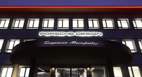 Porsche estrena una nueva fábrica en Suiza en un edificio histórico, pero no es para construir coches