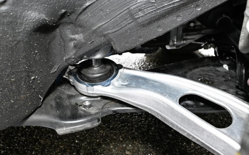 「スバルアップグレードサービス」を施工した「レヴォーグ」に試乗 乗り味と静粛性はどう変わるのか?