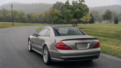 Mercedes SL600: First production car to break 700 pound-feet