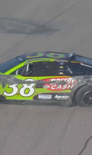 El vídeo de la NASCAR del que todo el mundo habla: Zane Smith y su Ford se pasan a Fast and Furious