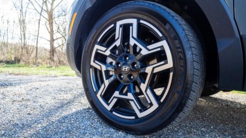 Hyundai, Hyundai Santa Cruz, Time's up for the Hyundai Santa Cruz, and one final fling shows why