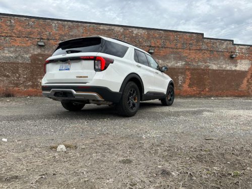 2026 Ford Explorer Tremor V-6: Another class of one