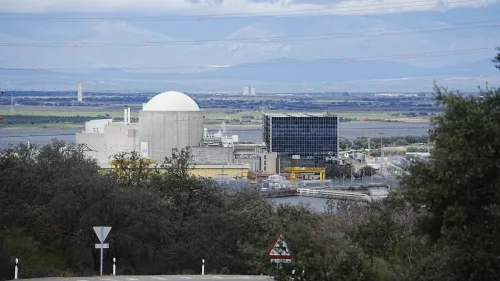 Mientras Sánchez se empeña en cerrar nuestras nucleares, Marruecos estudia implantarlas en su territorio