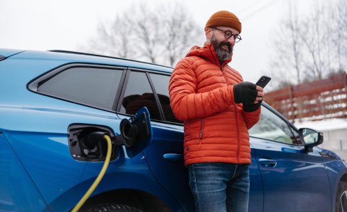 ¿Cuánto tiempo se necesita para cargar un coche eléctrico en 2026? La realidad tras los datos oficiales