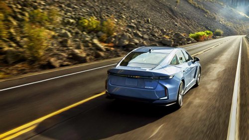 2026 Lexus ES vs German luxury sedans: Value and performance