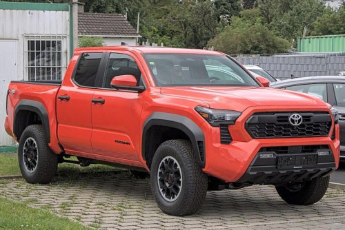 7 factory trucks that were built for real off-road abuse