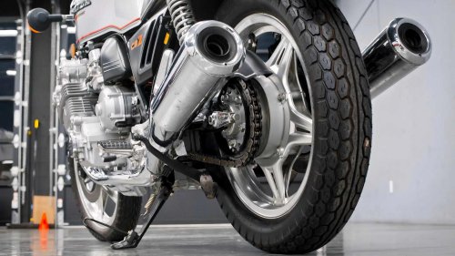 Honda, The six-cylinder Honda motorcycle that sang like an old F1 car