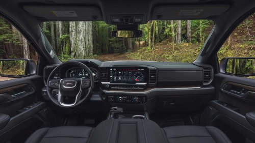 GMC, A brand-new GMC Sierra 1500 now costs less than a mid-size truck, and nobody wants it