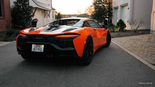 The McLaren Artura's bricking problem is a warning for all hybrid supercars