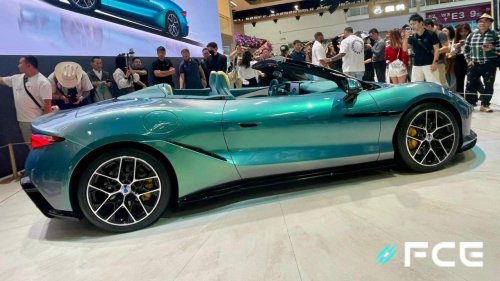 Nuevo Denza Z: el super GT de BYD para Europa que acelera de 0 a 100 km/h en menos de 2 segundos