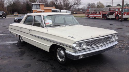 Ford’s 1964 Galaxie 500 with a 427 ran low 13s and shocked full-size car buyers