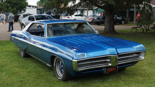 Pontiac’s 1967 Grand Prix with a 428 V8 reached 60 mph in under 7 seconds