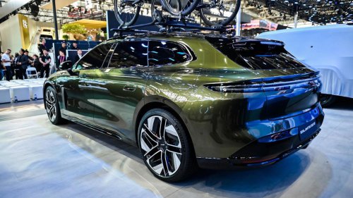 Exlantix luce su modelo más deportivo, el ES GT, en el Salón de Pekín y prepara su desembarco en España