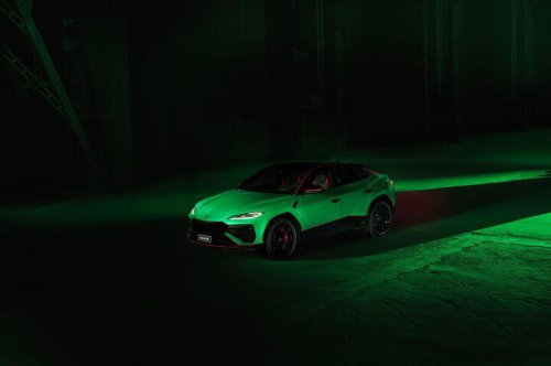 Lamborghini unveils Urus SE 'Tettonero' capsule