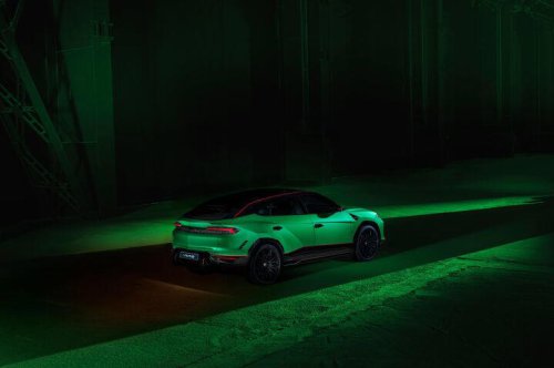 Lamborghini unveils Urus SE 'Tettonero' capsule