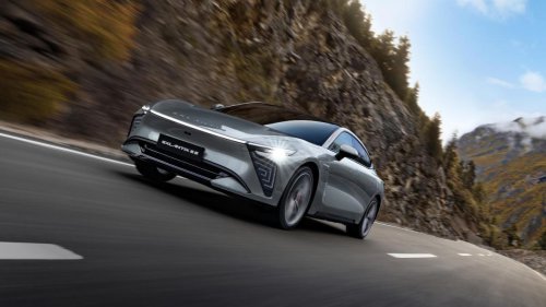 Exlantix luce su modelo más deportivo, el ES GT, en el Salón de Pekín y prepara su desembarco en España