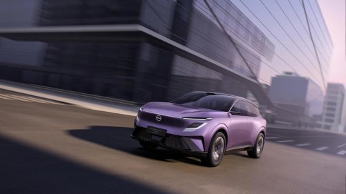 Gallery: Nissan Urban and Terrano concept SUVs photos