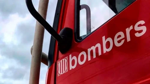 Bomberos logran frenar la fuga de metanol en Montmeló