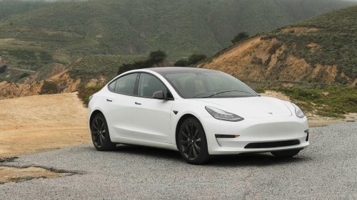 The 10 most popular car models in America &amp; 10 no one touches