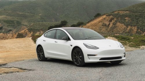 The 10 most popular car models in America &amp; 10 no one touches