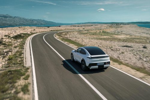 Gallery: 2026 Cayenne coupe electric photos