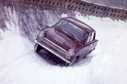 Los fantásticos modelos de automóviles que pusieron al mundo sobre ruedas
