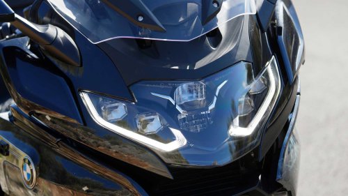 The touring bike that balances smoothness, power, and interstate confidence