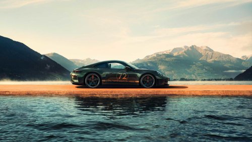 Porsche GT3 RS badge: A symbol of precision engineering