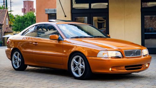 Volvo's forgotten turbocharged five-cylinder grand tourer is a stunning bargain right now