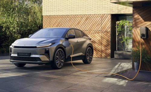 Toyota y Lexus rompen el miedo al coche eléctrico con una garantía en las baterías de 1.000.000 de kilómetros