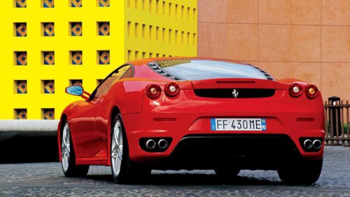 The McLaren Artura's bricking problem is a warning for all hybrid supercars