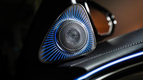 2027 BMW 7 Series vs. 2027 Mercedes-Benz S-Class: BMW’s high-tech flagship takes on the luxury benchmark