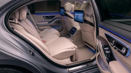 2027 BMW 7 Series vs. 2027 Mercedes-Benz S-Class: BMW’s high-tech flagship takes on the luxury benchmark