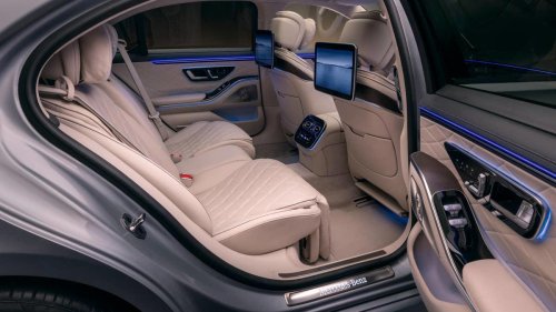 2027 BMW 7 Series vs. 2027 Mercedes-Benz S-Class: BMW’s high-tech flagship takes on the luxury benchmark