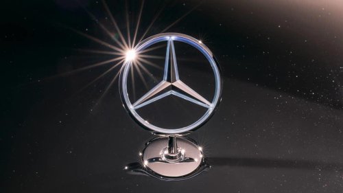 2027 BMW 7 Series vs. 2027 Mercedes-Benz S-Class: BMW’s high-tech flagship takes on the luxury benchmark