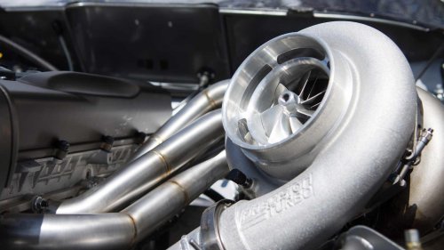 The Japanese V6 that outlasts turbo fours from every rival