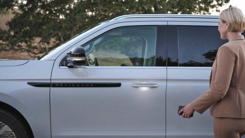 The Lincoln Navigator 2025 could be the luxury SUV deal buyers need in 2026