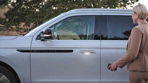 The Lincoln Navigator 2025 could be the luxury SUV deal buyers need in 2026