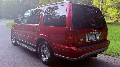 Lincoln's Cadillac-beating SUV is a swanky bargain in 2026