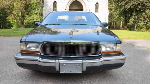 Buick Roadmaster: GM's underrated land yacht with Corvette engine